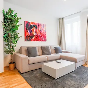 sky9-apartments-margareten.vienna-besthotels.com/